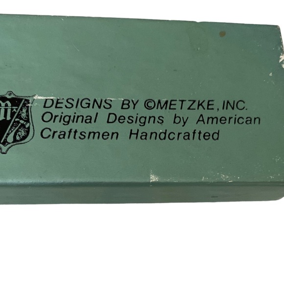 Vintage METZKE Pewter 3 Blind Mice Cheese Knife and Mouse cheese pick 1977 - Picture 8 of 10